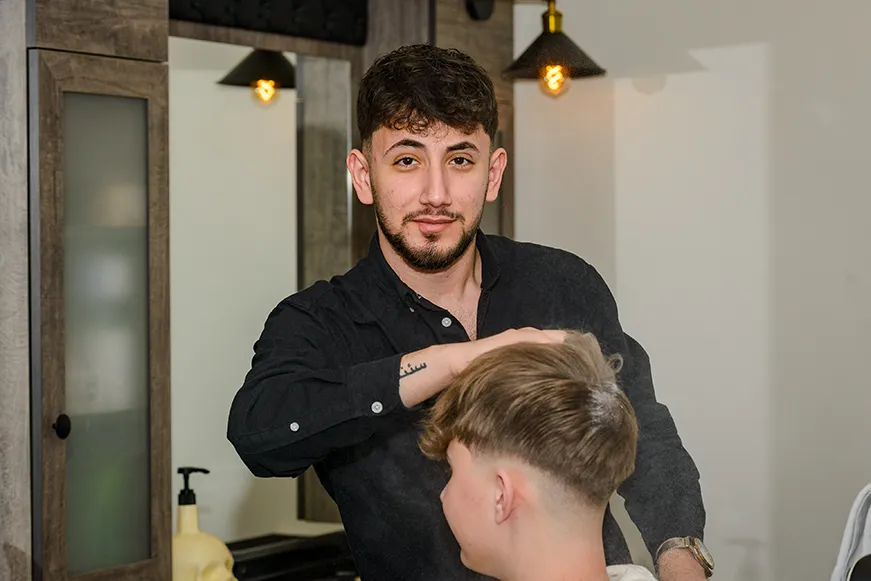 Barbershop Herren Frisur